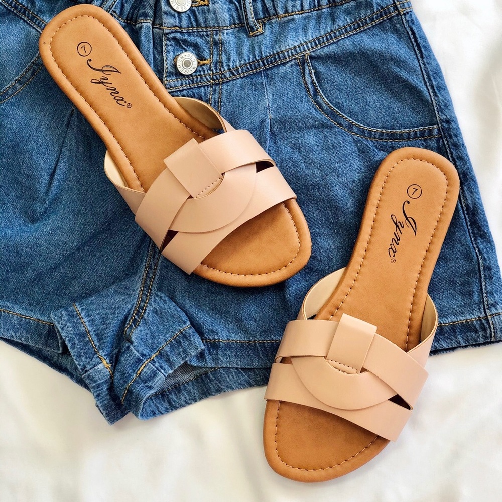Luna Sandals